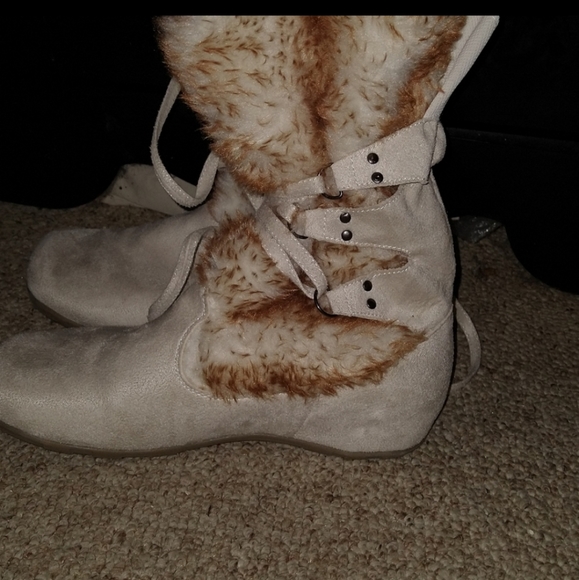 Wanted Shoes - WANTED faux fur boots